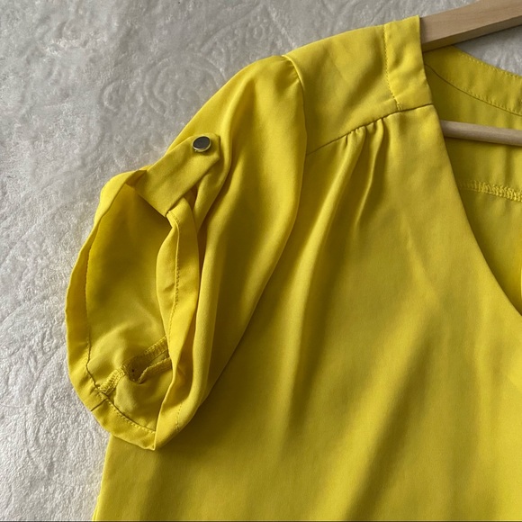 Lightweight Bright Yellow V Neck Blouse - Picture 4 of 12